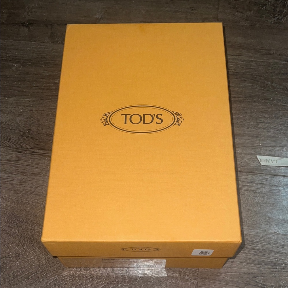 Tod's Vibrant Orange Box